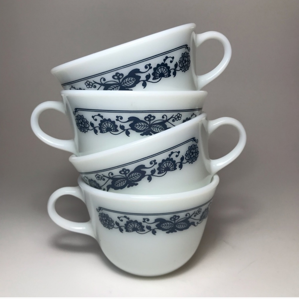 Vintage Pyrex Old Town Pattern Teacups/ Coffee cup
